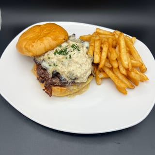 Mushroom & Swiss Deburgo Burger